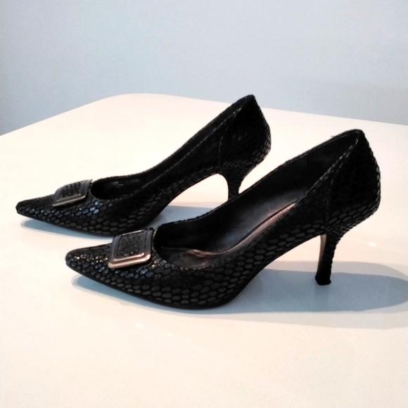 Alfani black heels with buckle detail, size 7M - Picture 5 of 14